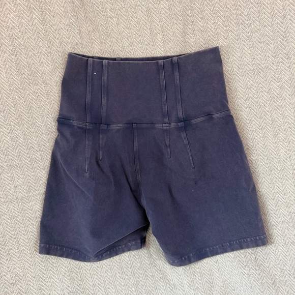 Aerie Offline Biker shorts - Picture 2 of 3